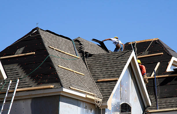 Best Roof Maintenance Services  in Makaha, HI